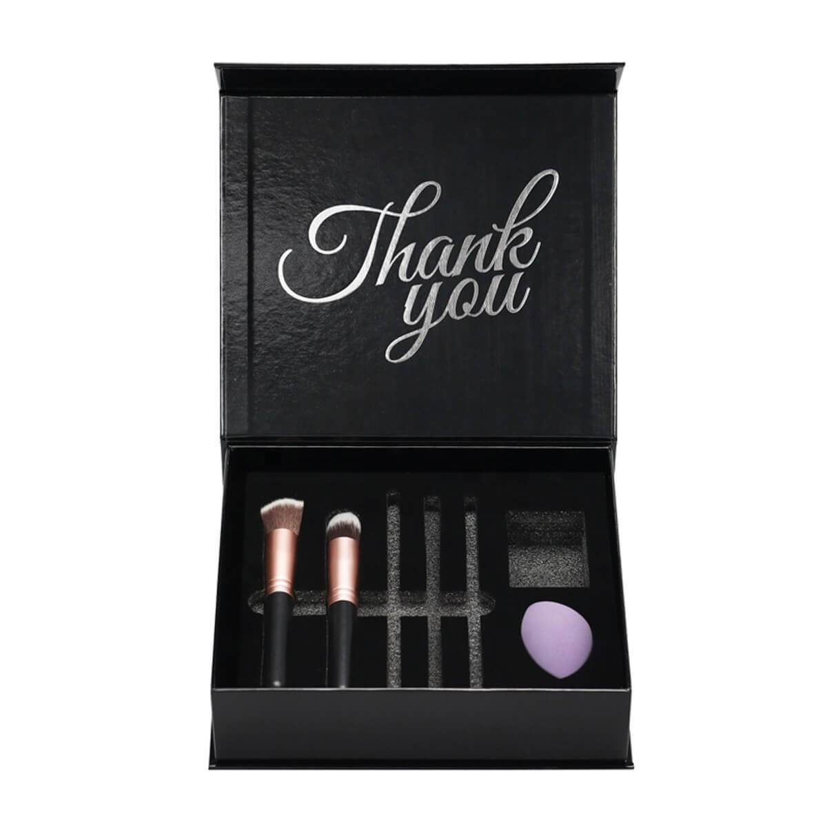 Black Magnetic Cosmetic Gift Box view 3