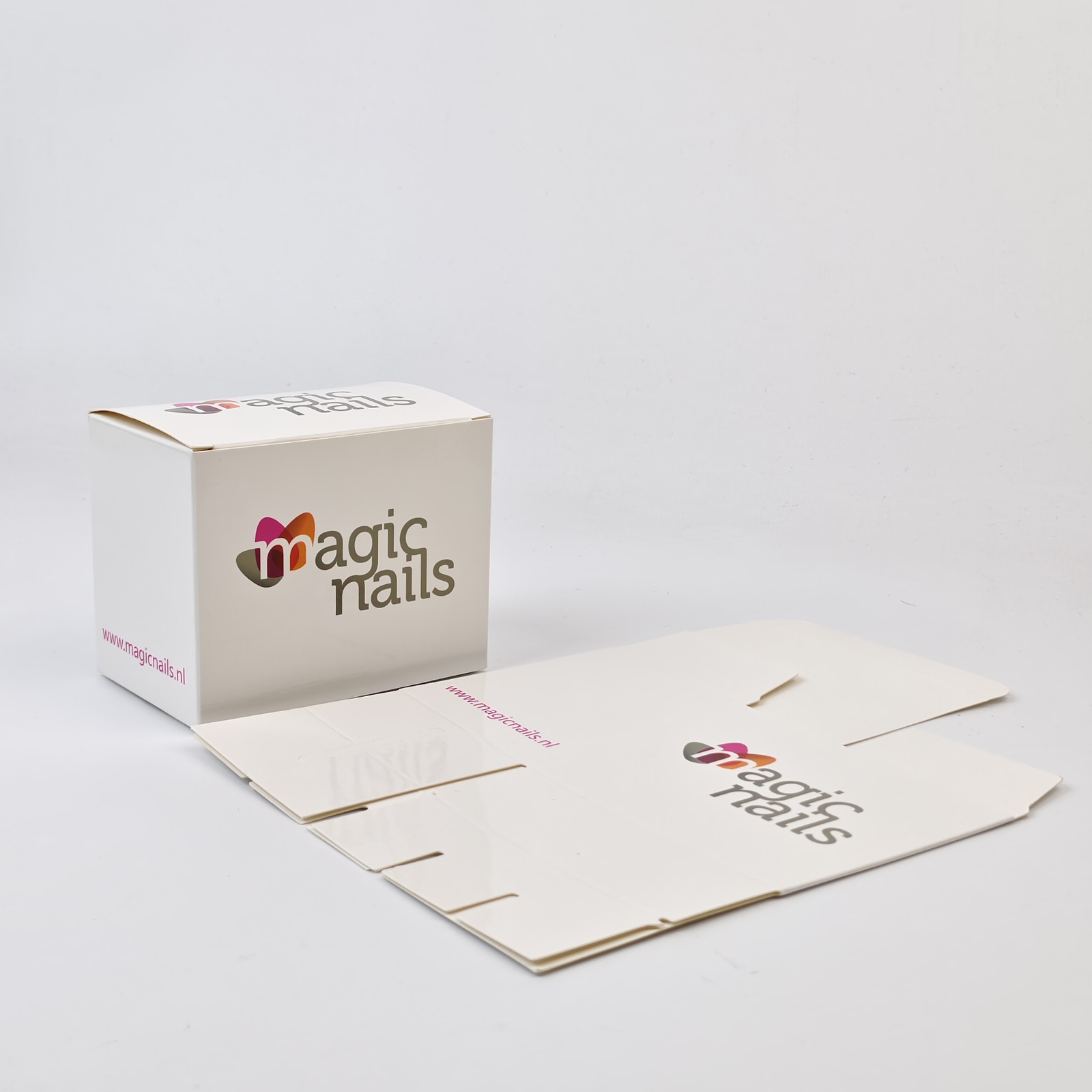 Custom Nail Product Folding Carton